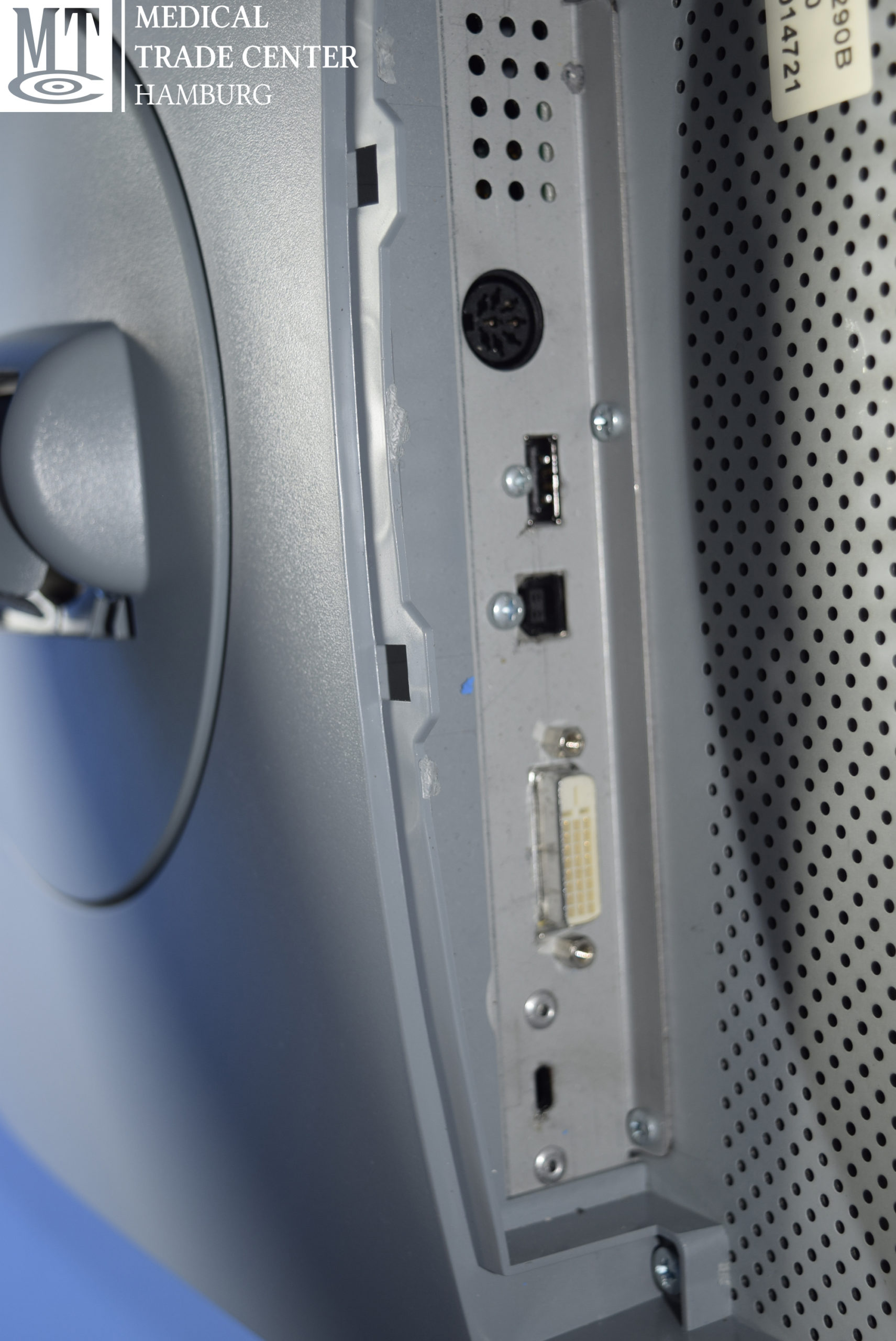 BARCO E-2620 2MP Medical Flat Grayscale Display