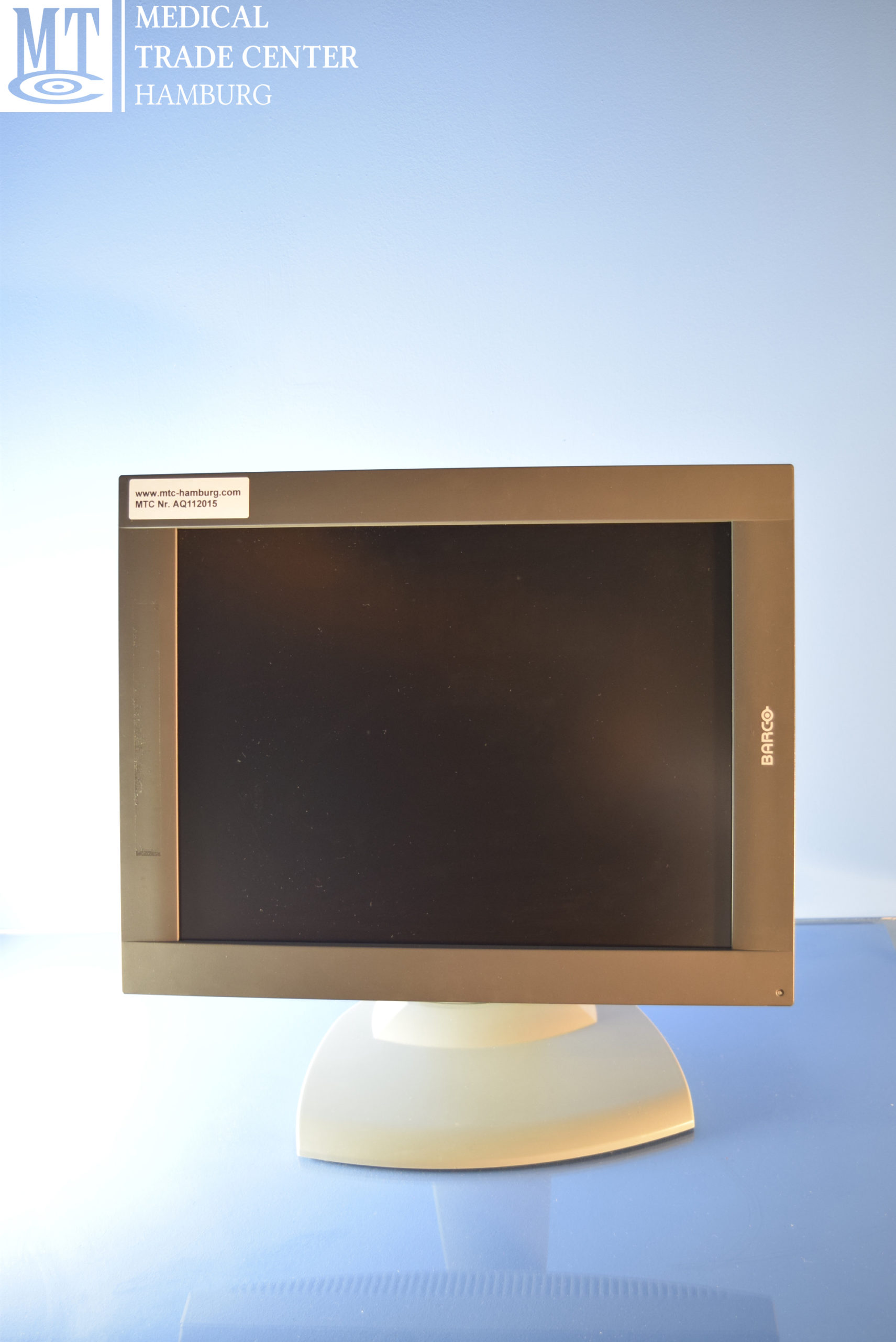 BARCO E-2620 2MP Medical Flat Grayscale Display
