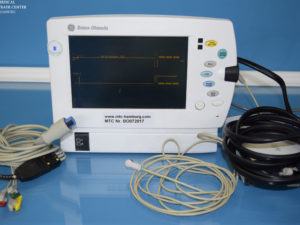 Datex Ohmeda Light Patientenmonitor mit Zubehör