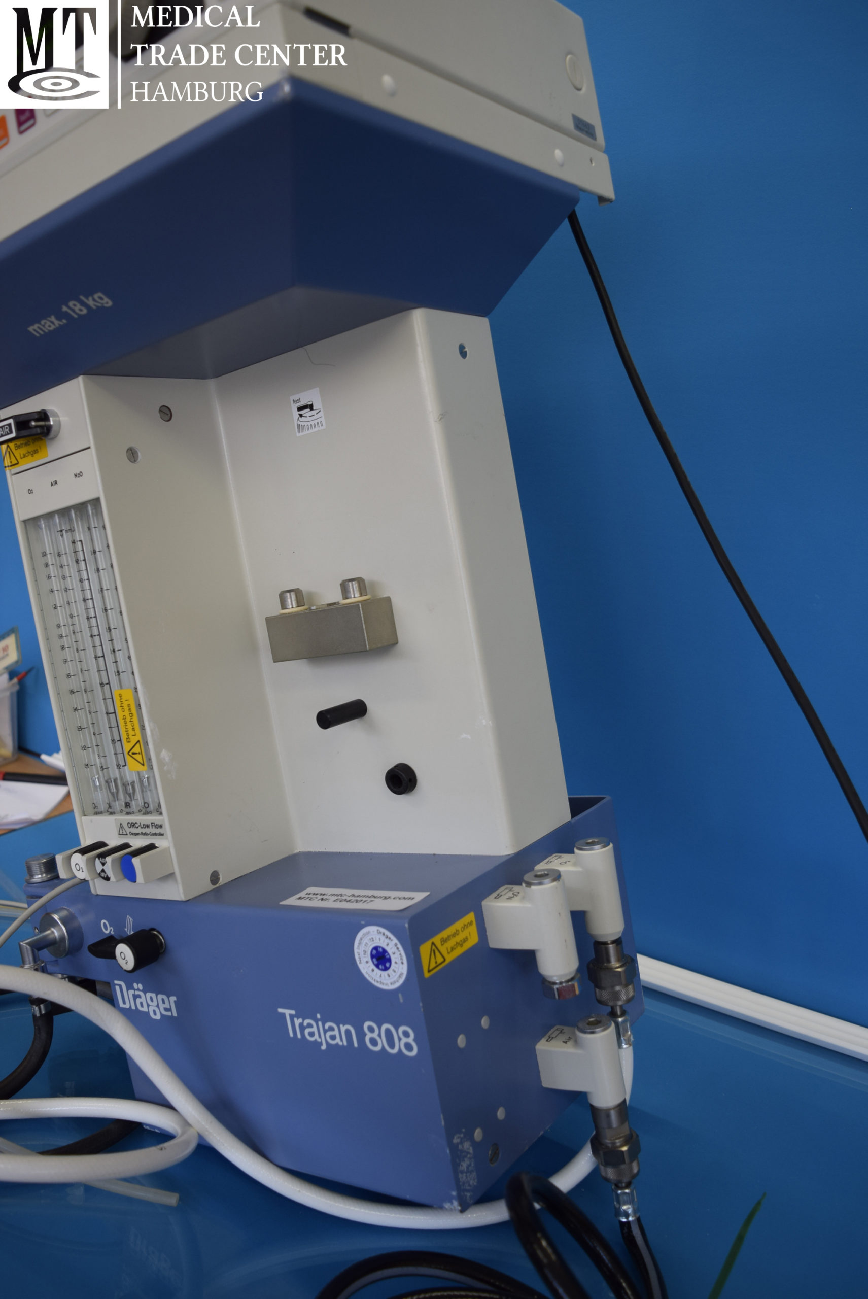 Dräger Trajan 808 Narkosegerät, Narkose mit PM 8030 Atemgasmonitor