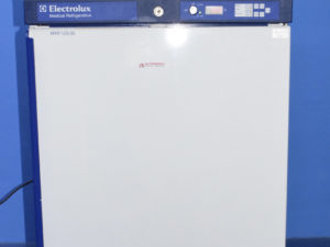 Electrolux MRF 120/35 Medical Refrigerator  Unterbaugerät