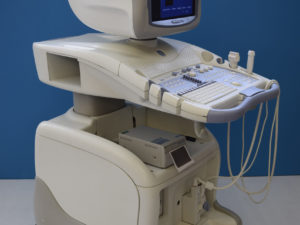 GE VIVID 4 Ultraschallgerät mit 3S und Linear Sonde