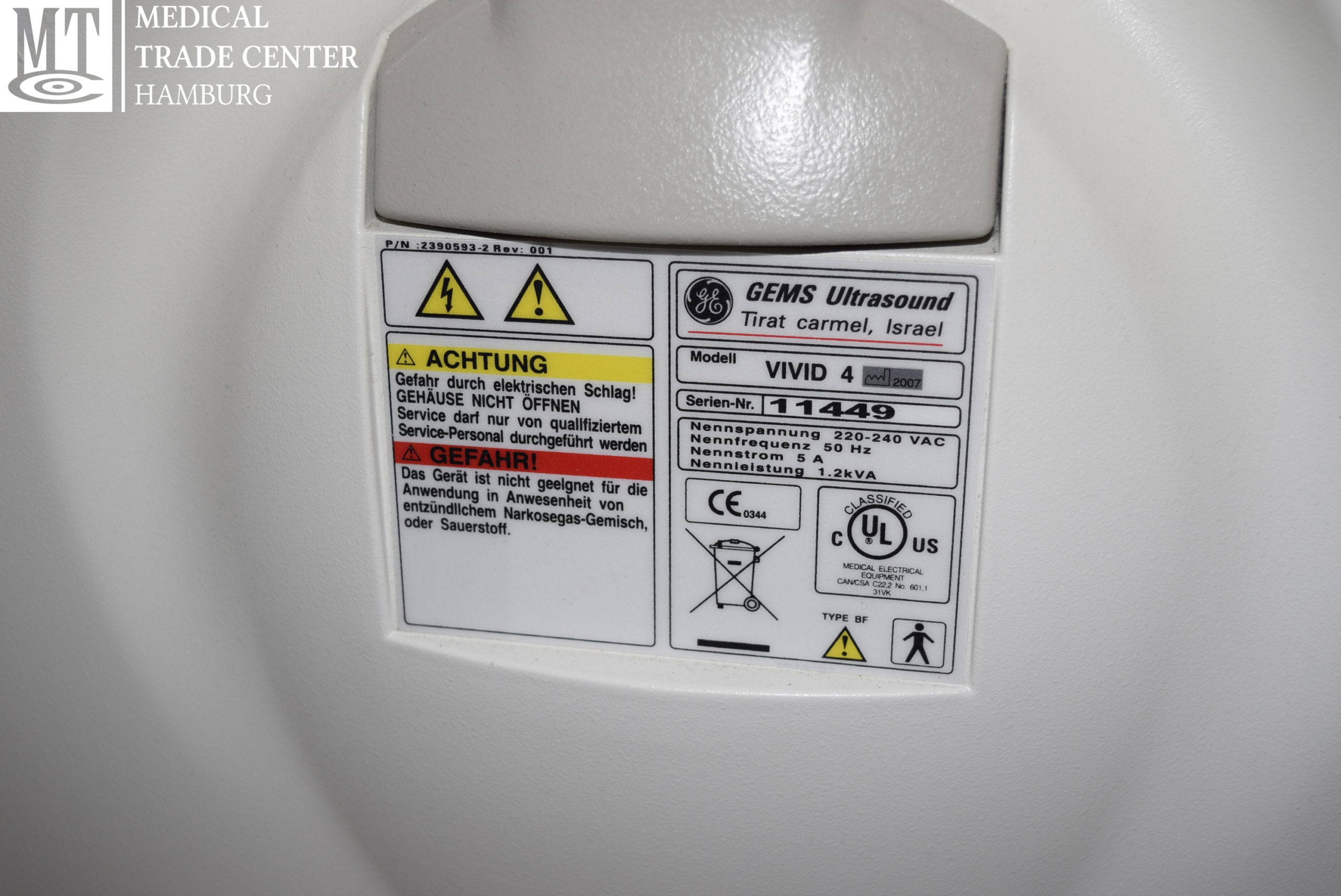 GE VIVID 4 Ultraschallgerät mit 3S und Linear Sonde