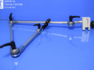 Gelenkarm mit Kabelaufhängung mit Halterung