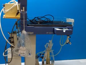 Dräger // Draeger PP 8000 Reanimationseinheit , hochklappbarer Rahmen aus Plexiglas,