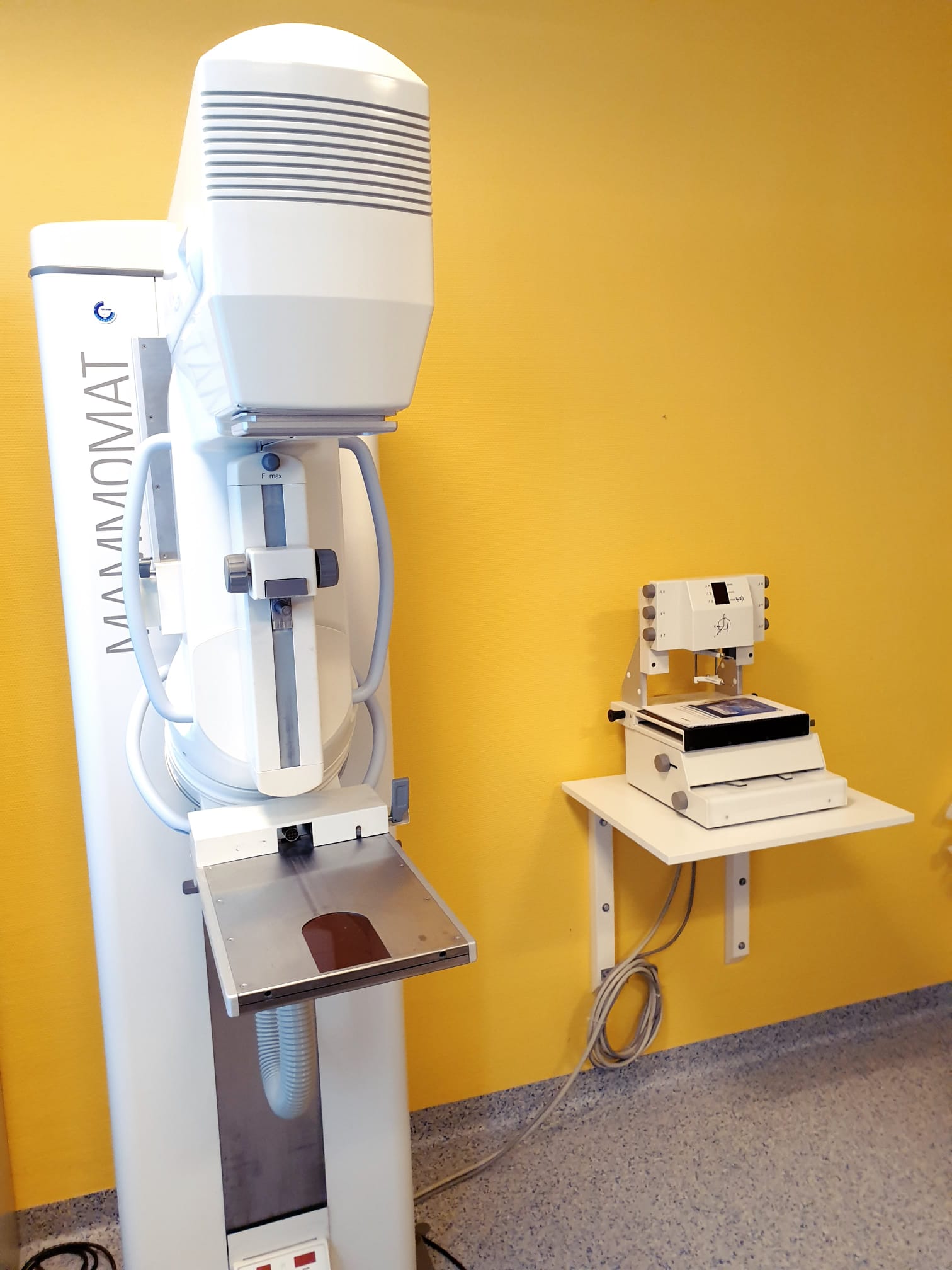 Siemens 3000 Nova Mammographie Mammomat DOM 2005