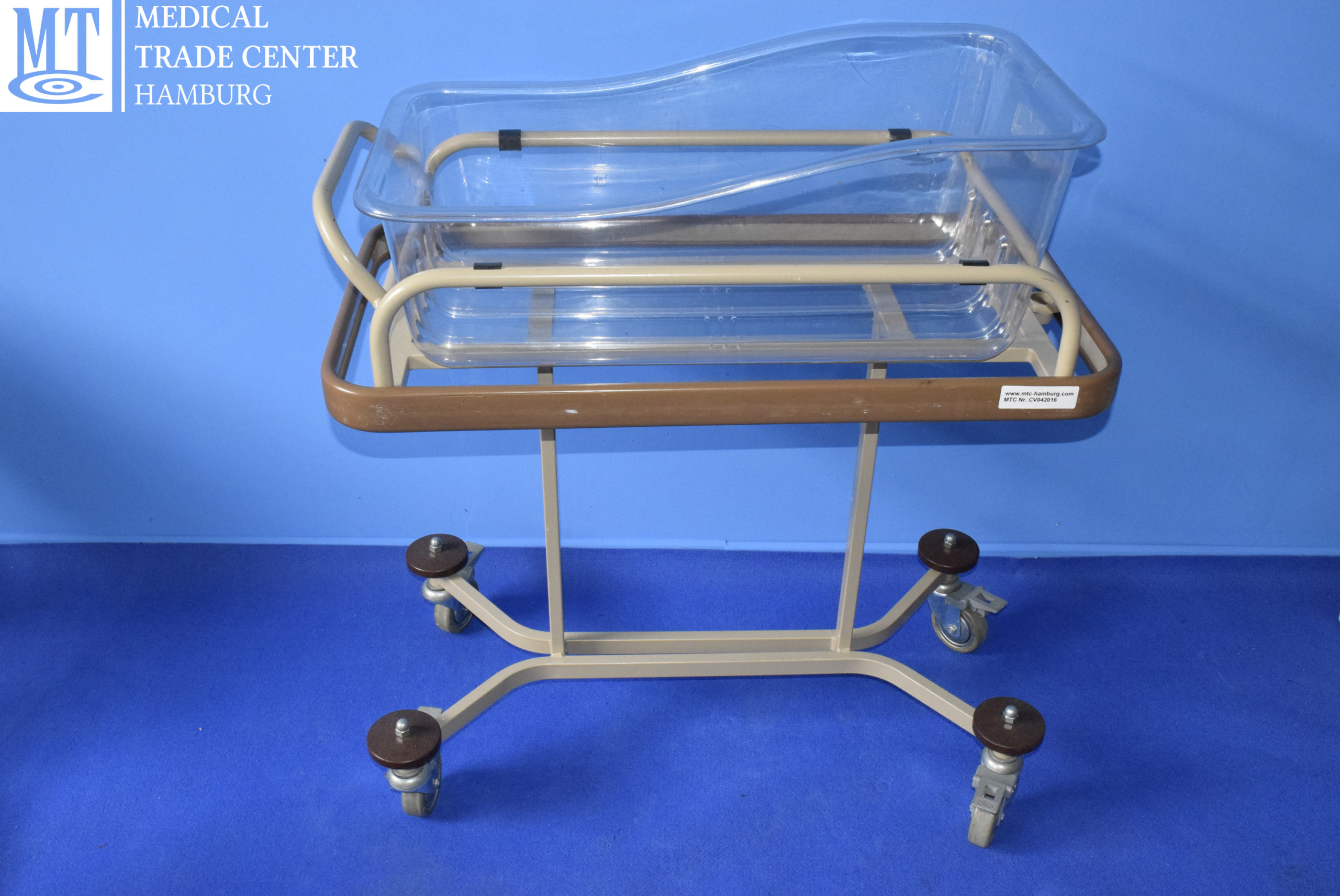 Säuglingsbettchen, Klinikbettchen