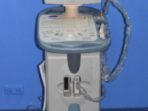 Toshiba Famio 8 SSA-530A Ultraschallgerät mit Linear Probe