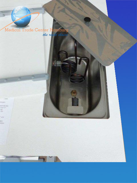 MELAG MELAtronic 15 E Autoklav Inkl. Trayhalter + Tabletts